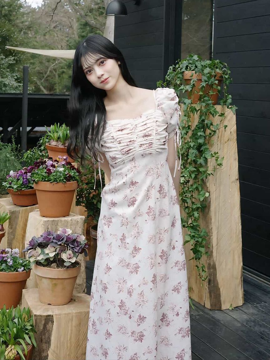 SNIDEL「【WEB限定/ROSE Collection】ROSEプリントワンピース」|ワンピース|PBEG