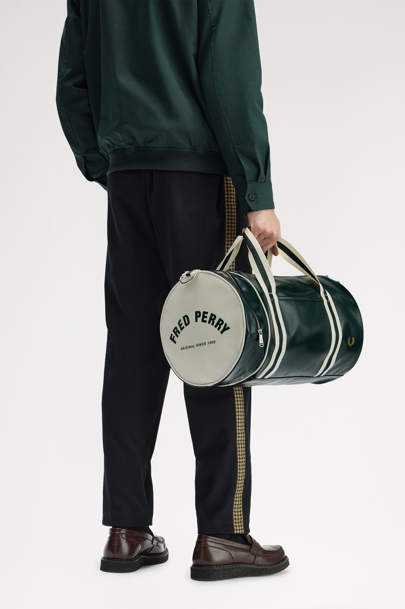 FRED PERRY 「Classic Barrel Bag／クラシックバレルバッグ」|ボストンバッグ|