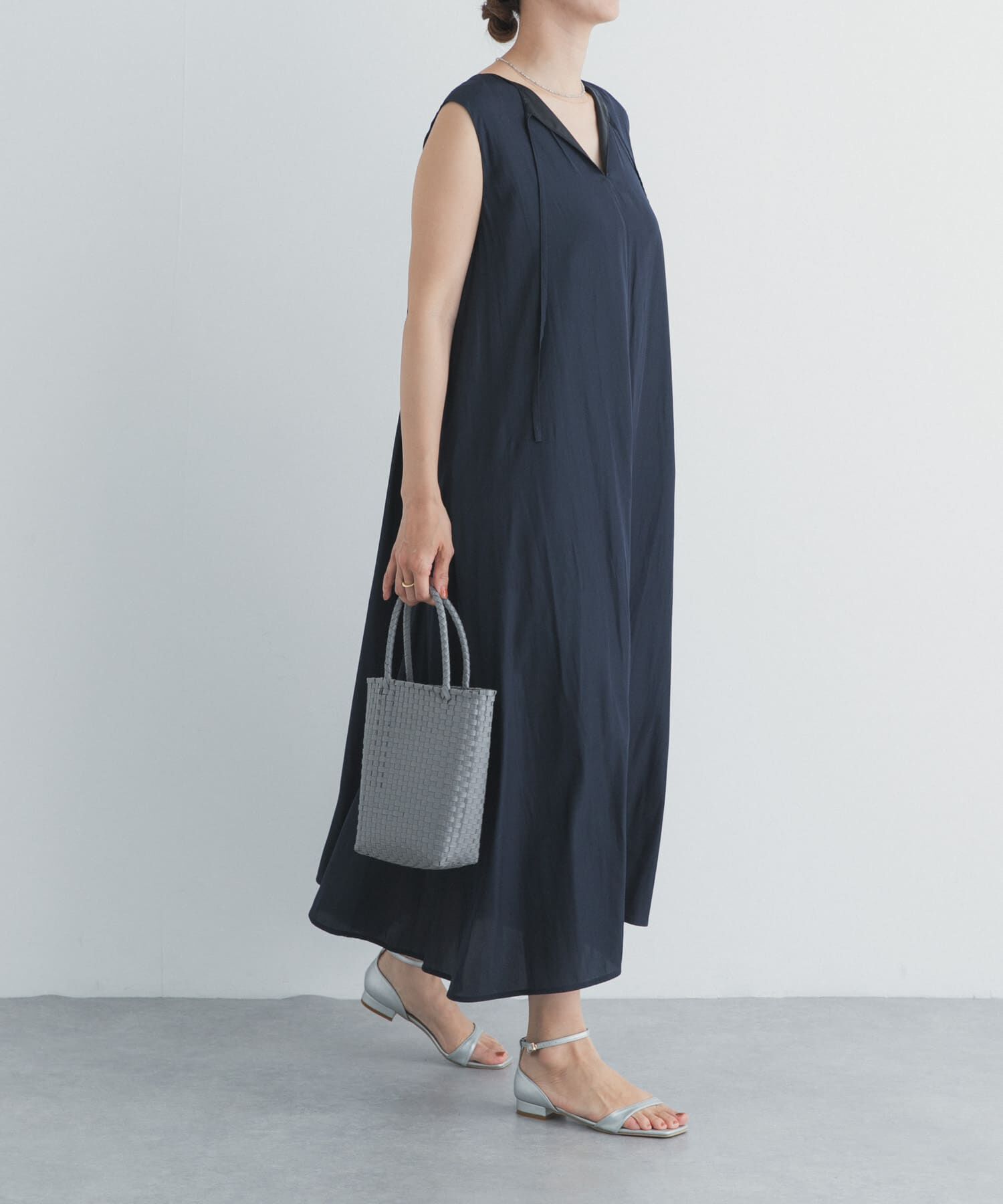 URBAN RESEARCH DOORS「『スタッフ企画』2WAYマチ切替ワンピース」|ワンピース|