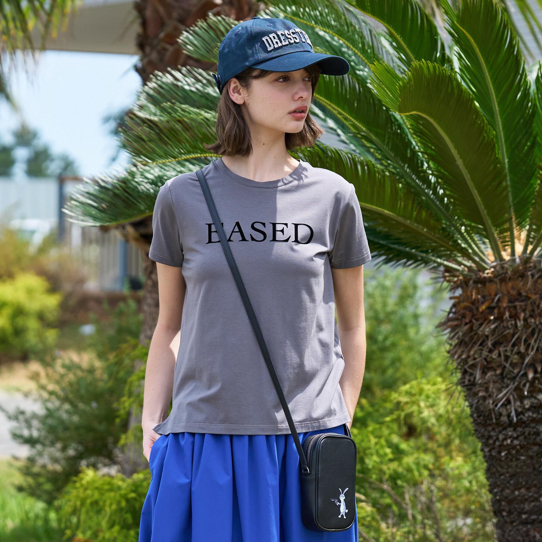 DRESSTERIOR「【立体ロゴ】フロッキーロゴプリントTシャツ」|Tシャツ・カットソー|