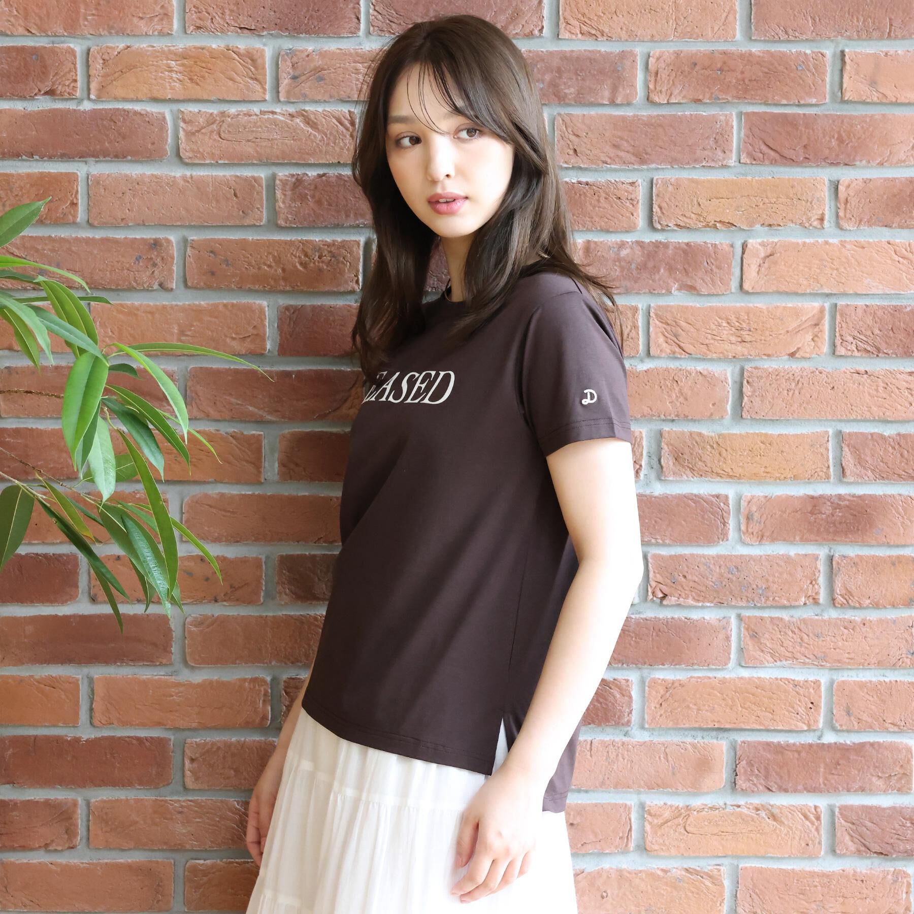 DRESSTERIOR「【立体ロゴ】フロッキーロゴプリントTシャツ」|Tシャツ・カットソー|