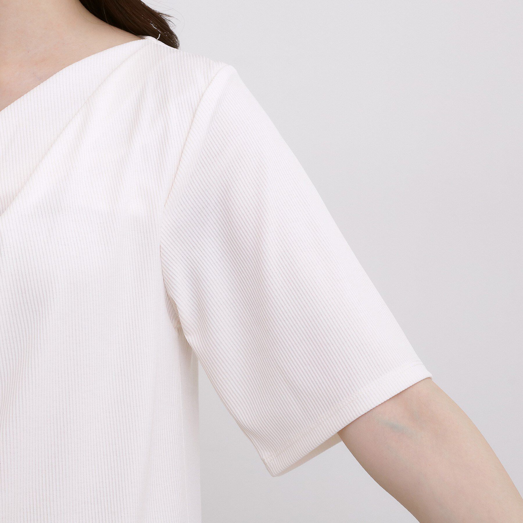 grove「着るだけで旬顔 ドレープネックテレコTシャツ」|Tシャツ・カットソー|