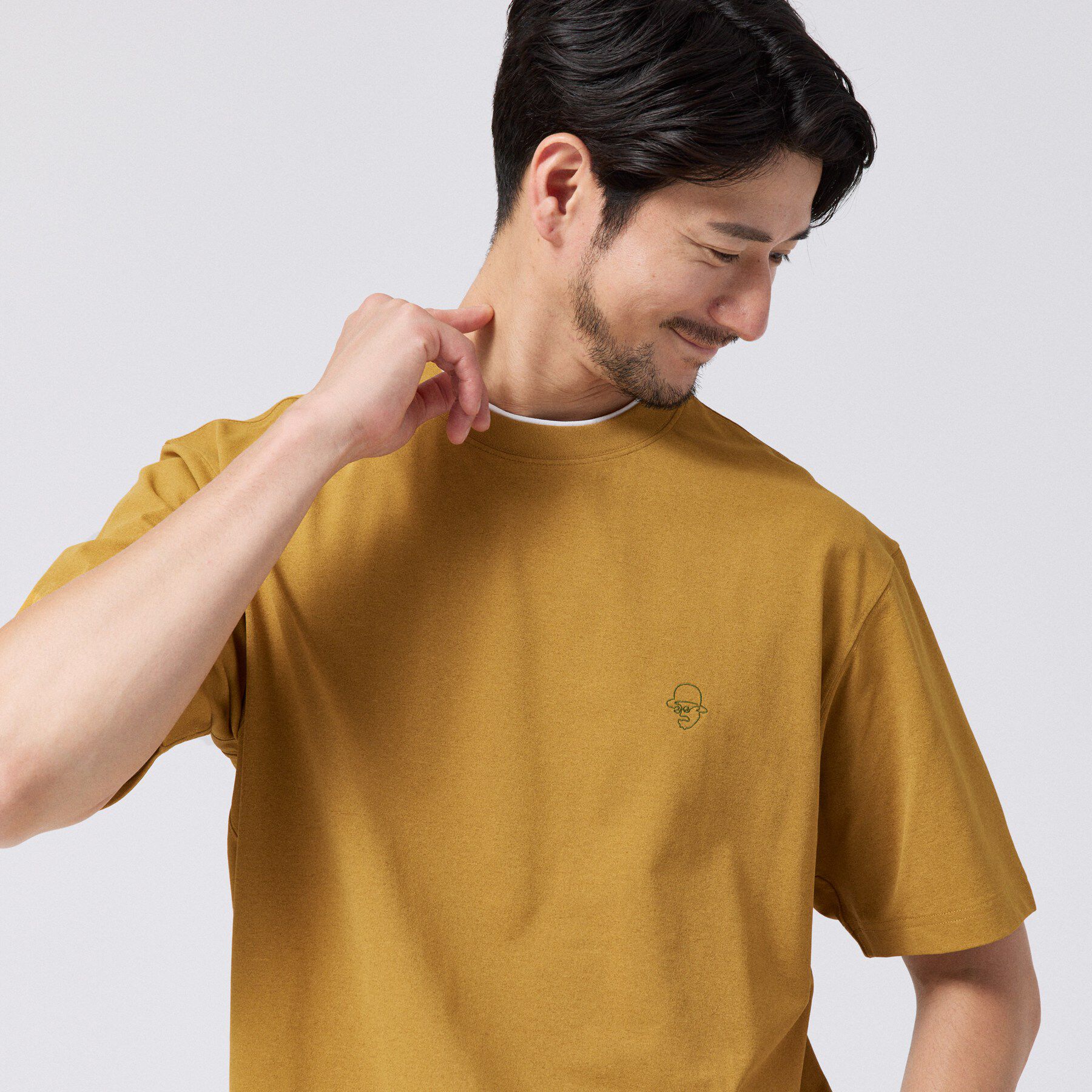 TAKEO KIKUCHI「【汗染み軽減/接触冷感】フェイクレイヤード ワンポイント刺繍Ｔシャツ」|Tシャツ・カットソー|