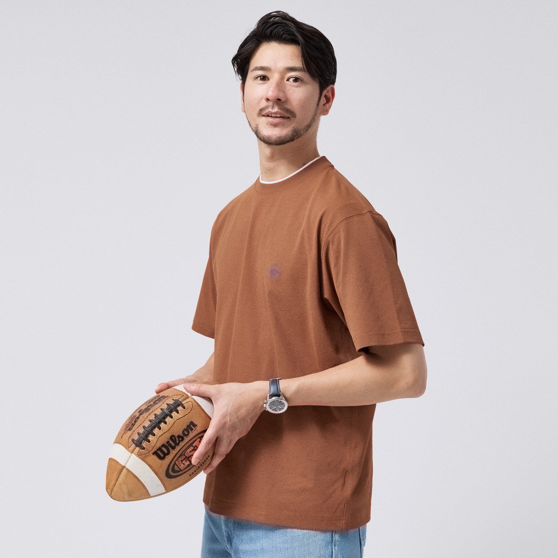 TAKEO KIKUCHI「【汗染み軽減/接触冷感】フェイクレイヤード ワンポイント刺繍Ｔシャツ」|Tシャツ・カットソー|オレンジ(069)
