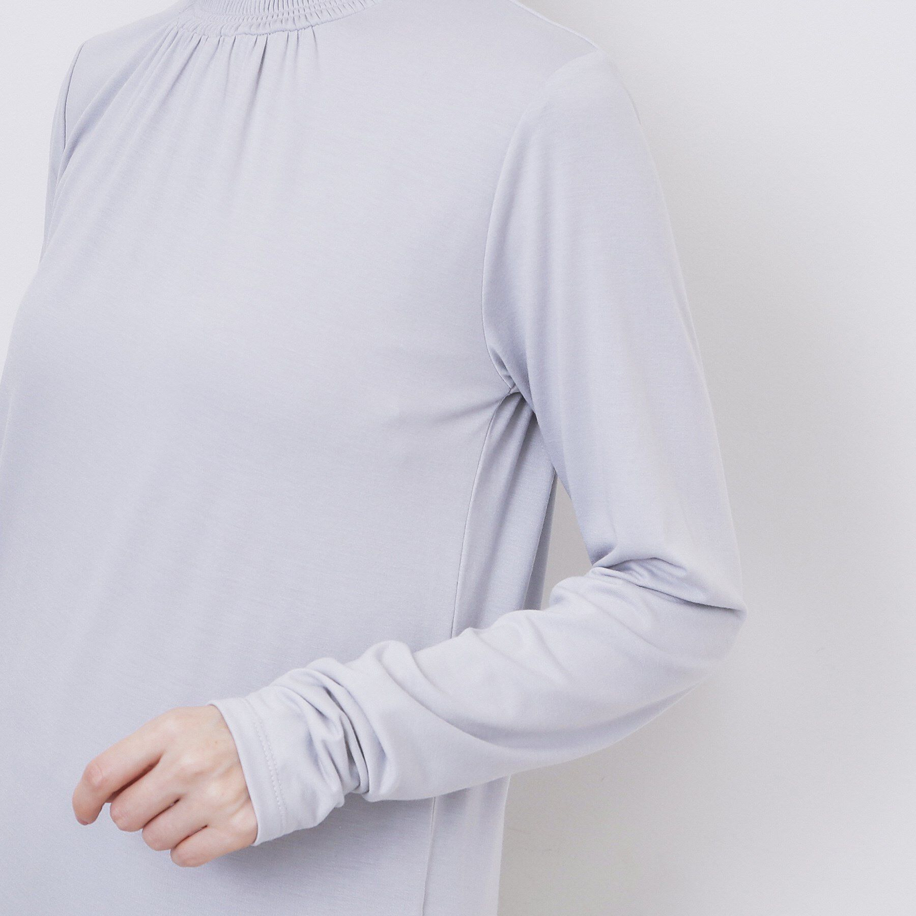 index「シャーリングデザイントップス【洗濯機OK／吸湿発熱】」|Tシャツ・カットソー|