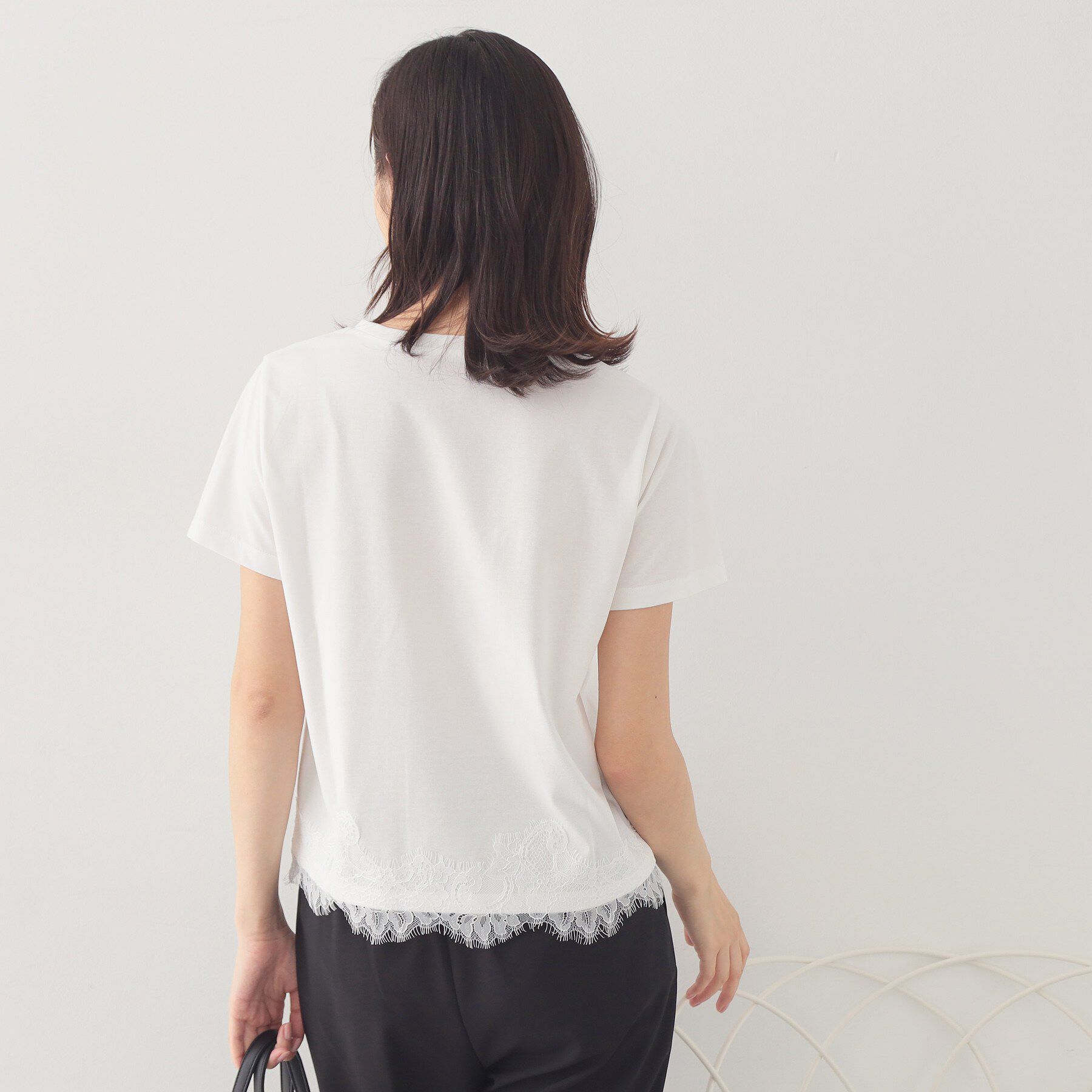 index「【接触冷感／UVケア】裾レースロゴTシャツ《洗濯機OK》」|Tシャツ・カットソー|