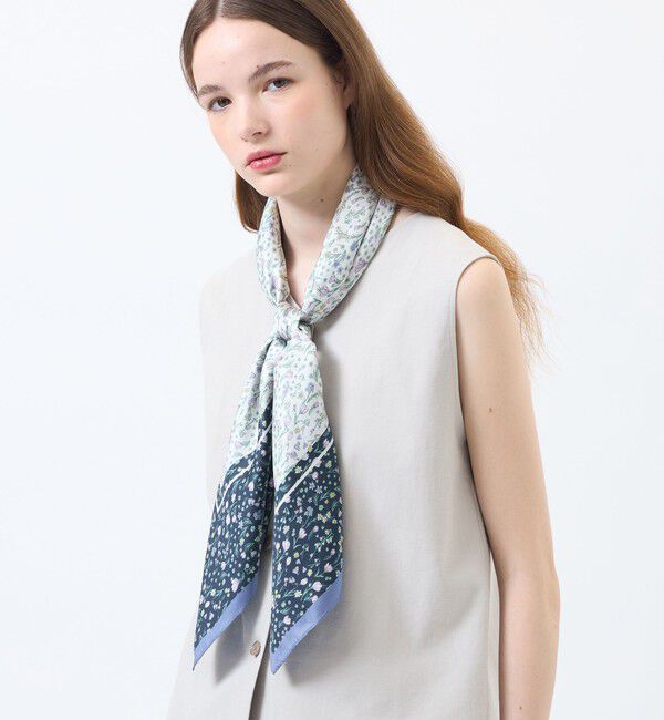 MACKINTOSH PHILOSOPHY「Snowblue Garden シルクプリントスカーフ」|バンダナ・スカーフ|ブルー
