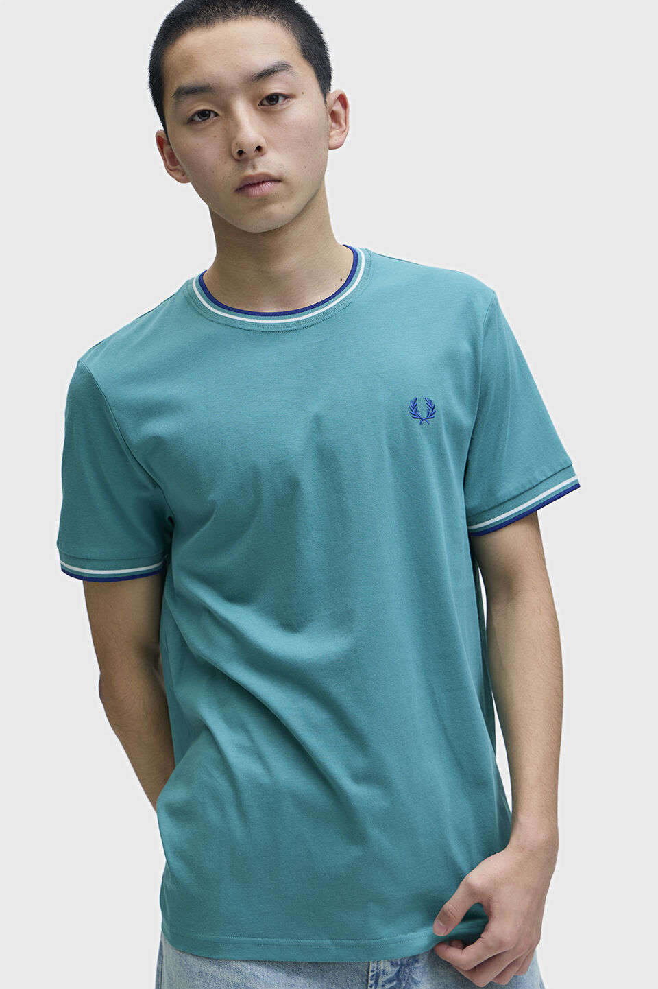 FRED PERRY 「Twin Tipped T-Shirt／ティップラインTシャツ M1588V」|Tシャツ・カットソー|DEEPMINT