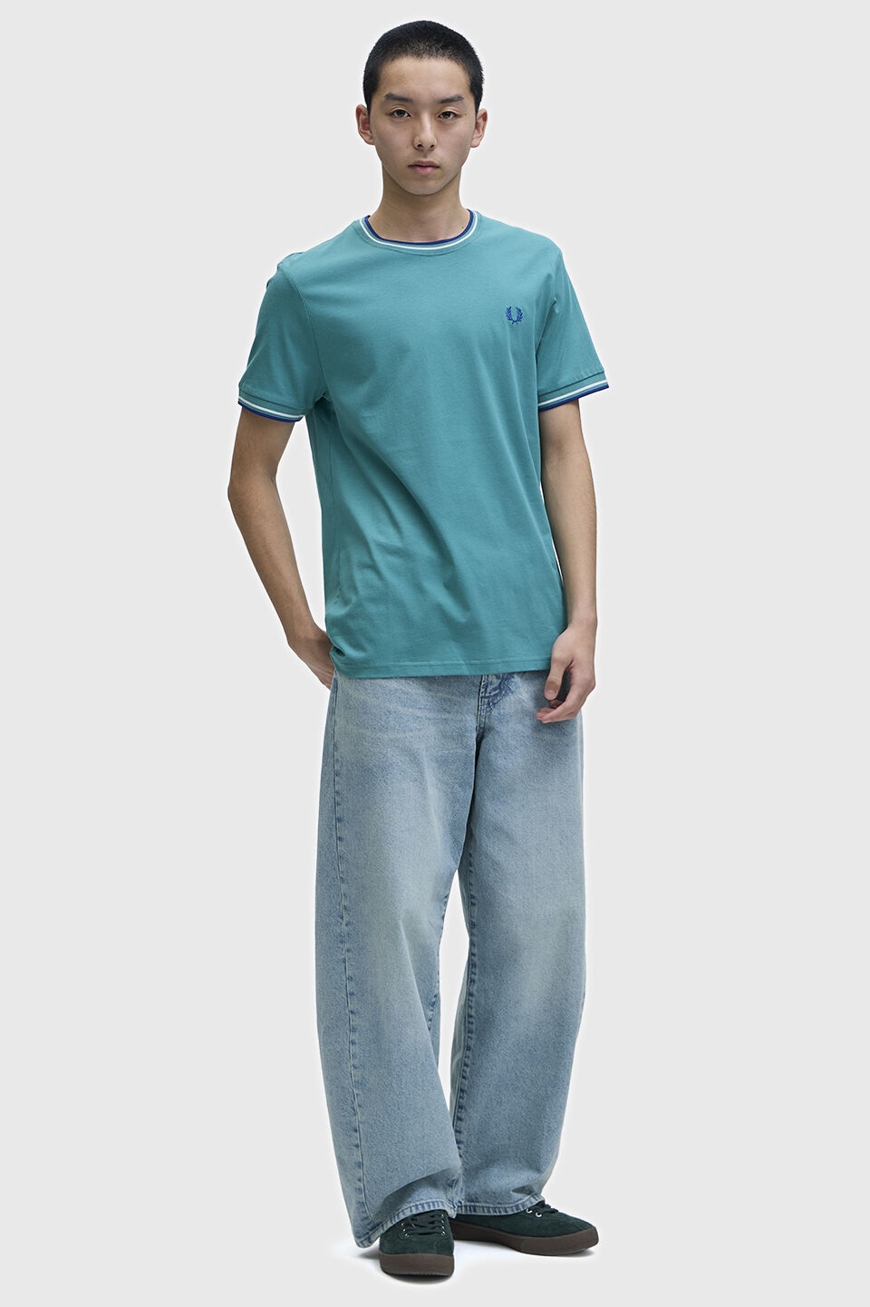 FRED PERRY 「Twin Tipped T-Shirt／ティップラインTシャツ M1588V」|Tシャツ・カットソー|