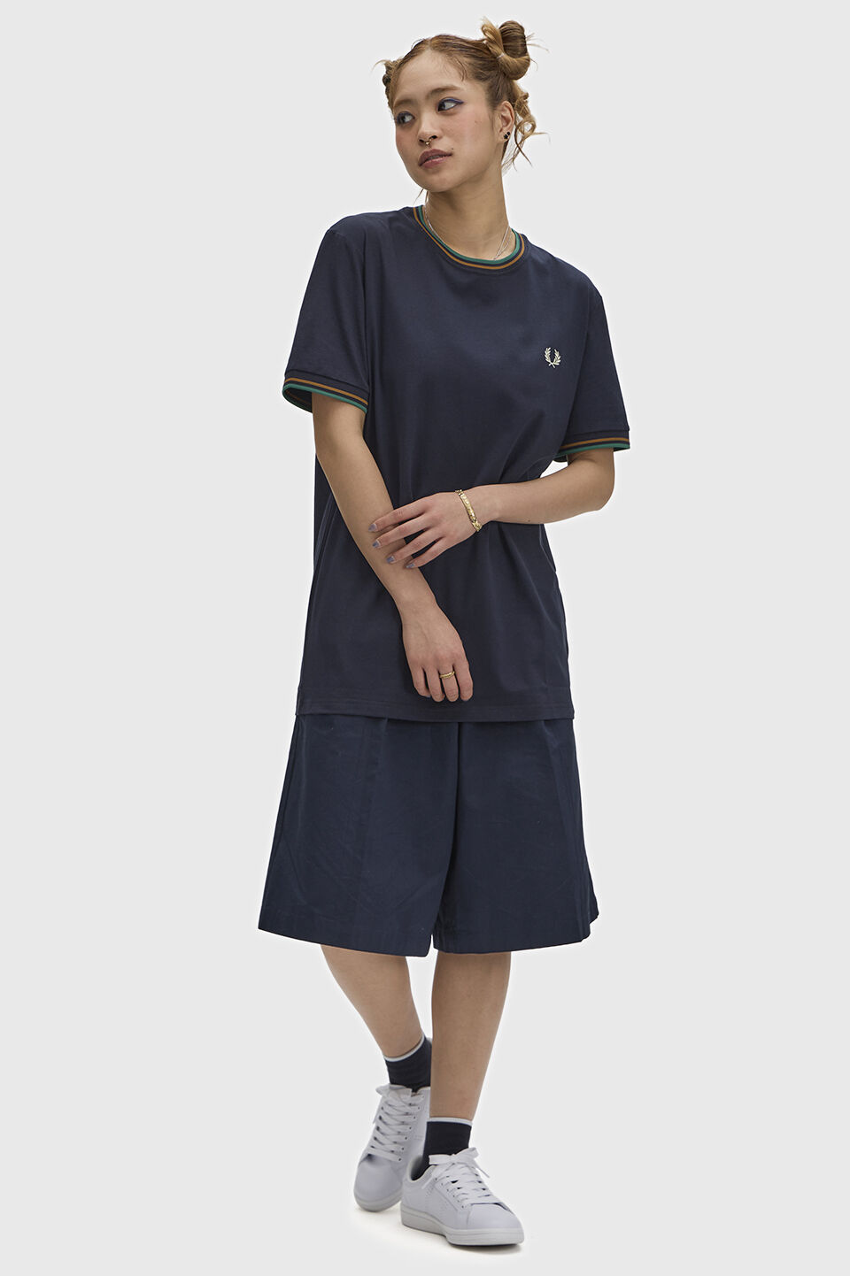 FRED PERRY 「Twin Tipped T-Shirt／ティップラインTシャツ M1588V」|Tシャツ・カットソー|
