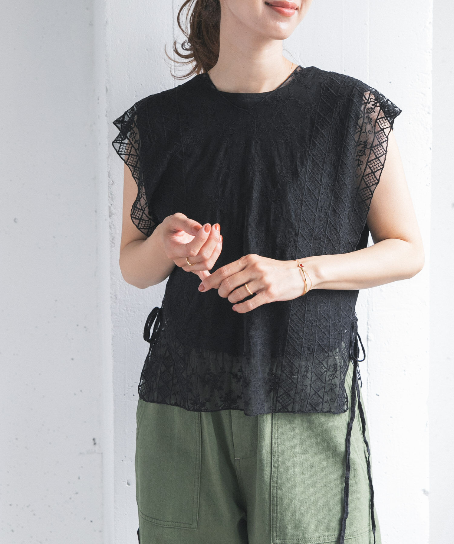URBAN RESEARCH DOORS「2WAYレースカバー」|ストール|ブラック