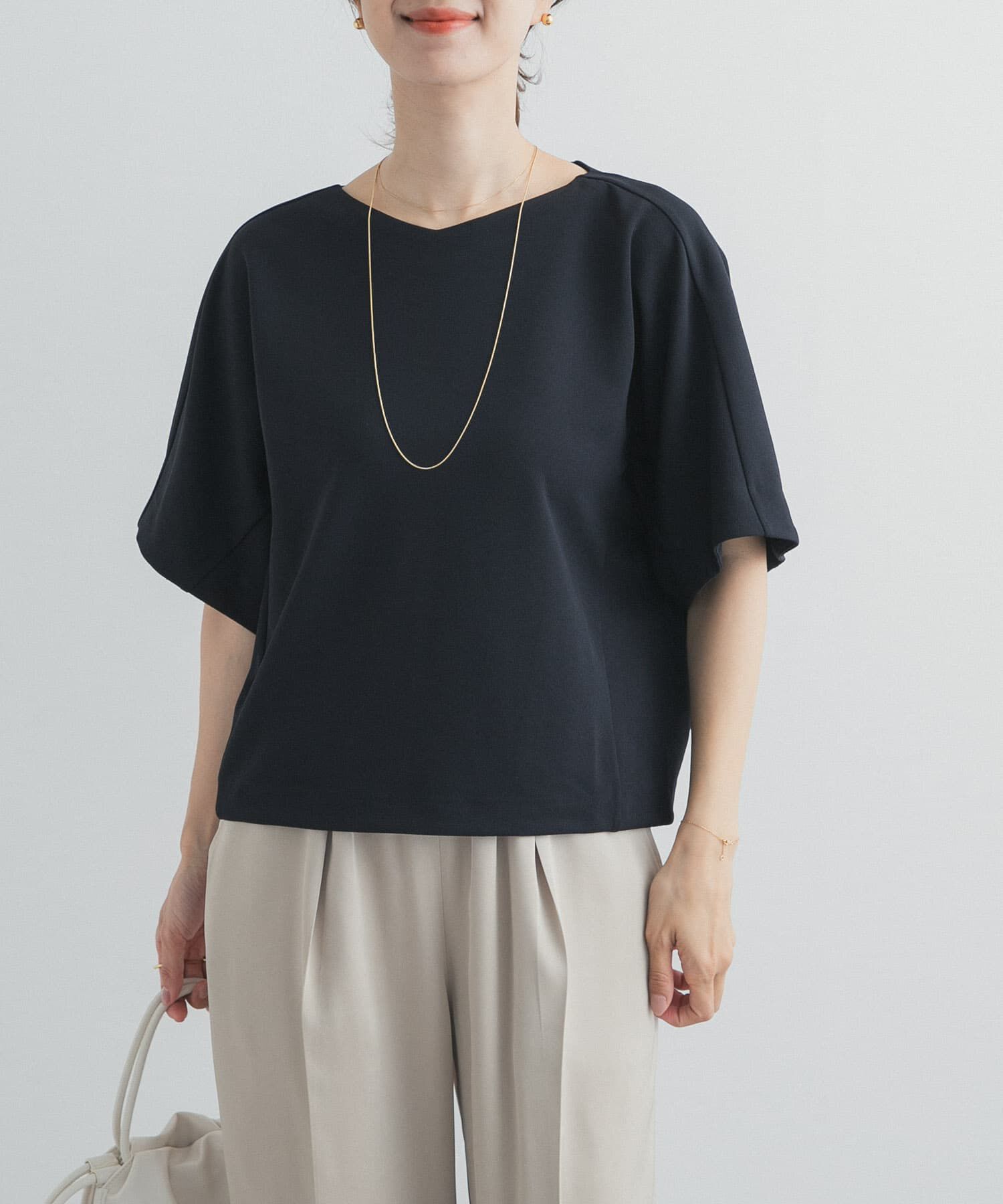 URBAN RESEARCH DOORS「カットジョーゼットVネックプルオーバー」|Tシャツ・カットソー|