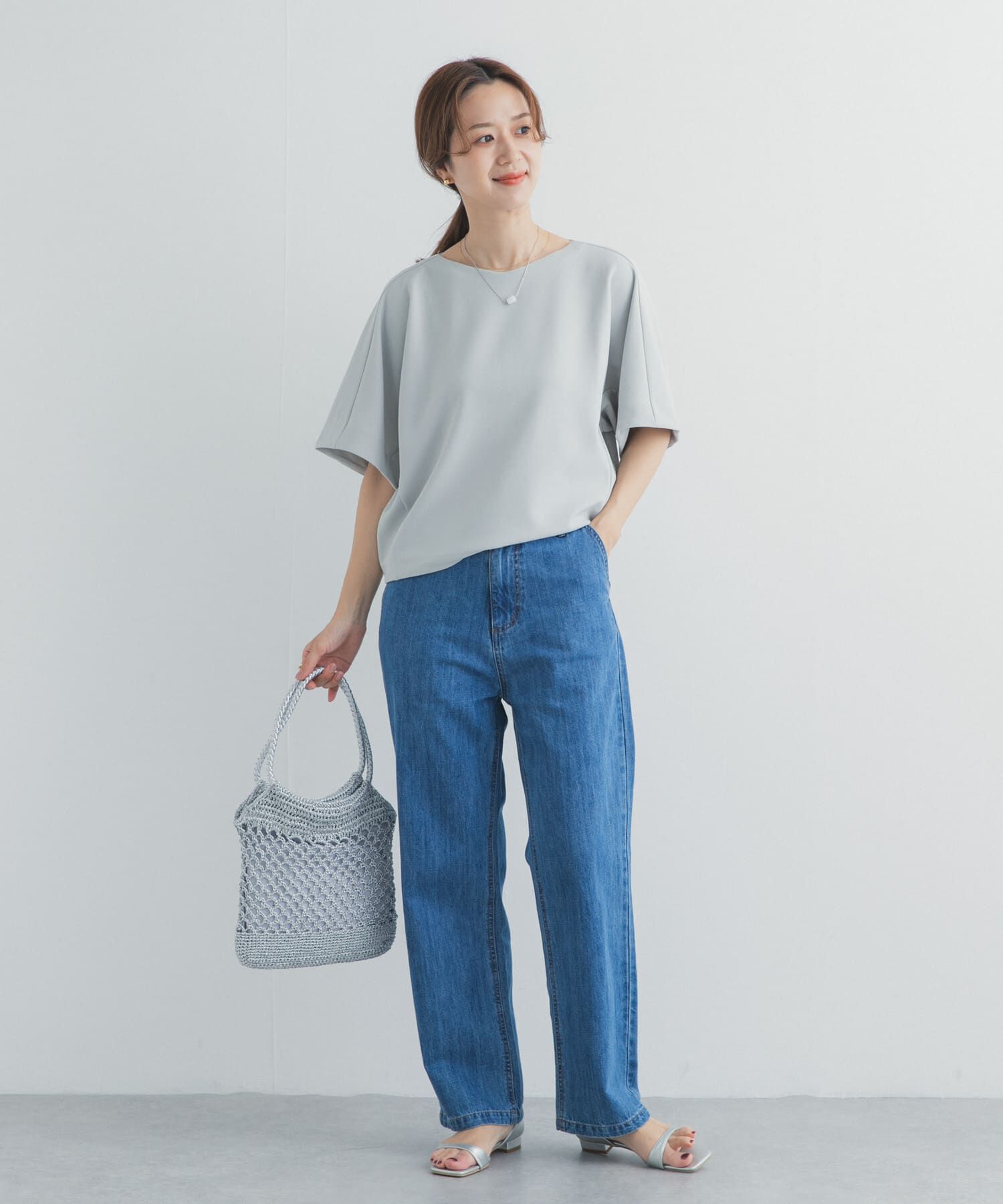 URBAN RESEARCH DOORS「カットジョーゼットVネックプルオーバー」|Tシャツ・カットソー|