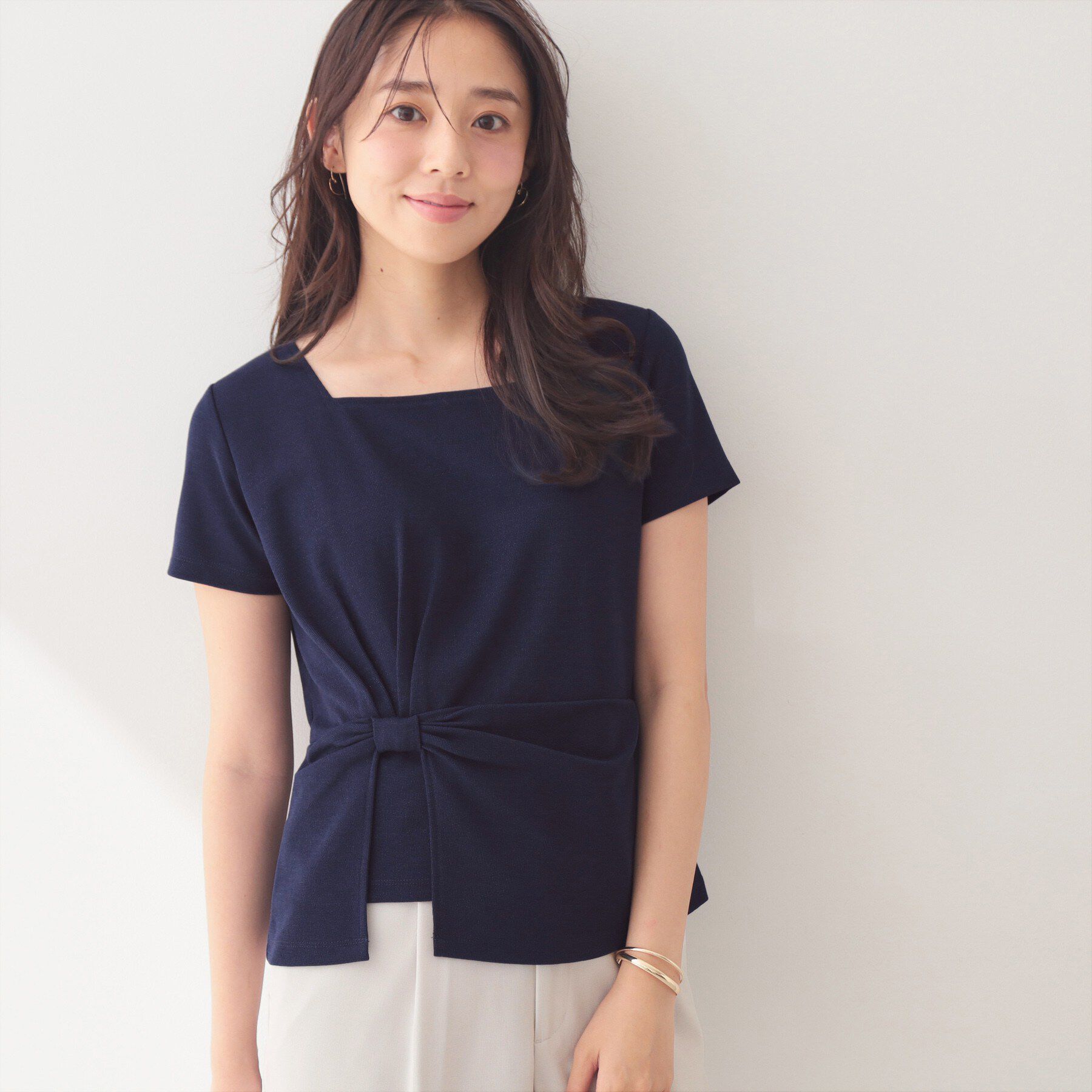 index「【接触冷感／UVケア】スクエアネックリボントップス《洗濯機OK》」|Tシャツ・カットソー|ネイビー(694)