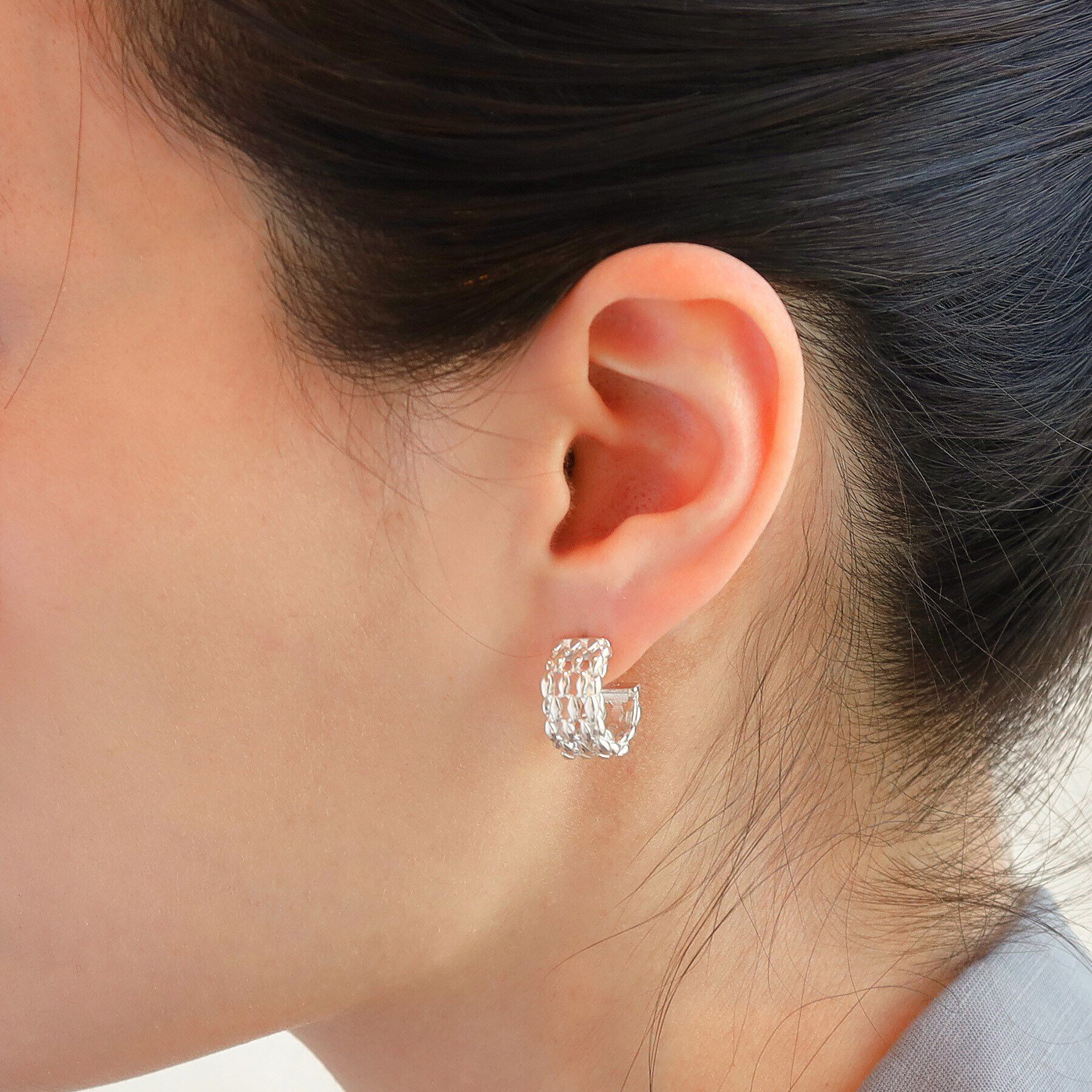 COCOSHNIK ONKITSCH「シルバー スモールフープ マーキスメッシュ ピアス」|ピアス|