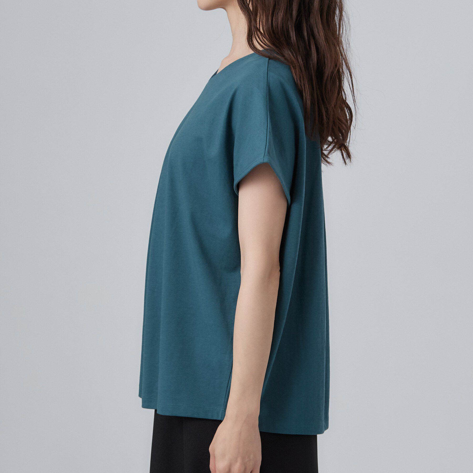 SHOO･LA･RUE「【ひんやり/前後2WAY/S-LL】楽に着られて好印象 やわらかトップス」|Tシャツ・カットソー|