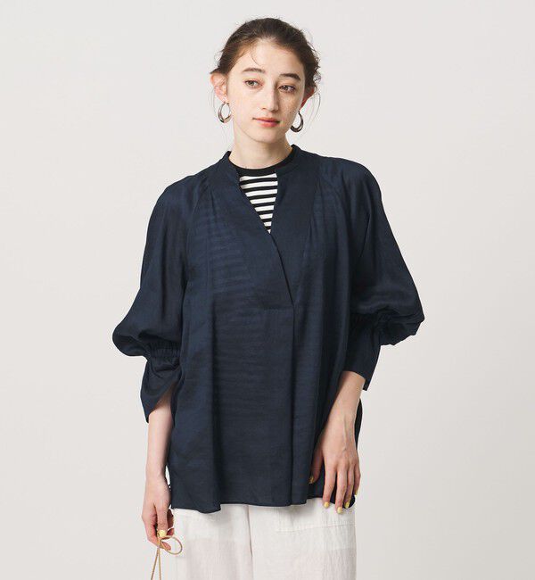 UNITED ARROWS「ラミー スキッパー Vネック ブラウス ‐ウォッシャブル‐」|シャツ・ブラウス|NAVY