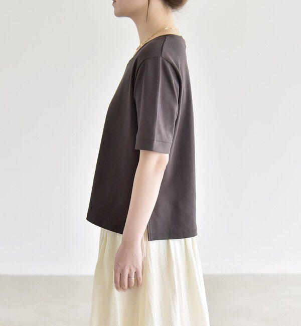 quaranciel「quaranciel:〈接触冷感/汗染み防止加工/洗濯機可能〉ベーシック コンパクト TEE」|Tシャツ・カットソー|