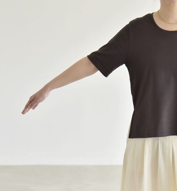 quaranciel「quaranciel:〈接触冷感/汗染み防止加工/洗濯機可能〉ベーシック コンパクト TEE」|Tシャツ・カットソー|