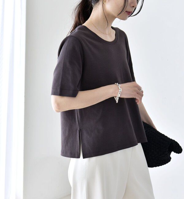 quaranciel「quaranciel:〈接触冷感/汗染み防止加工/洗濯機可能〉ベーシック コンパクト TEE」|Tシャツ・カットソー|