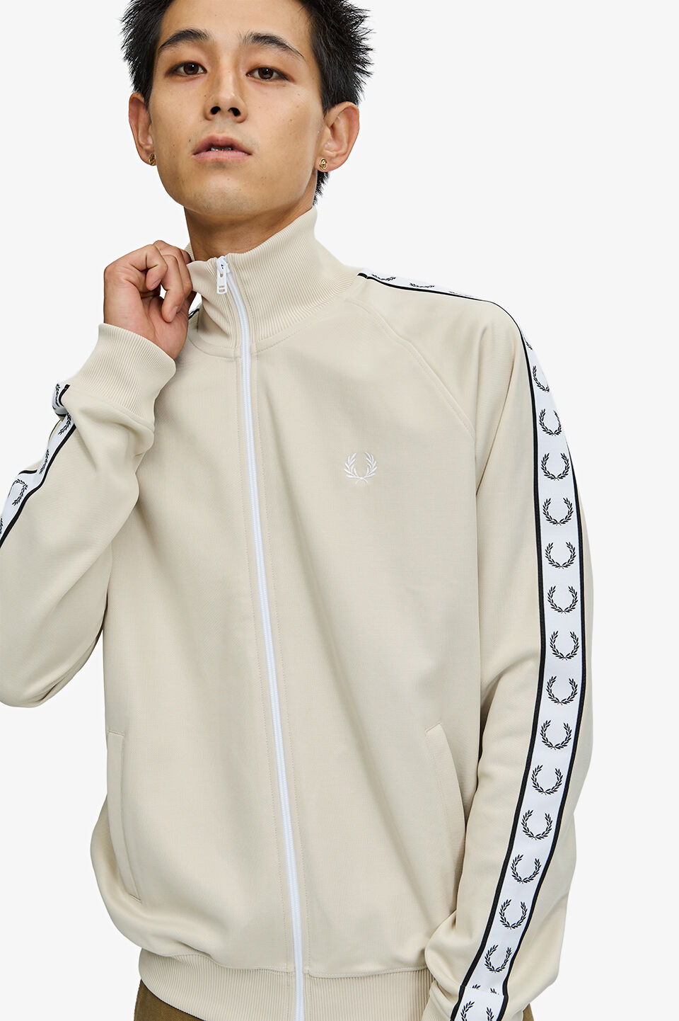FRED PERRY 「Taped Track Jacket／フレッドペリートラックジャケット」|スウェット・ジャージ|