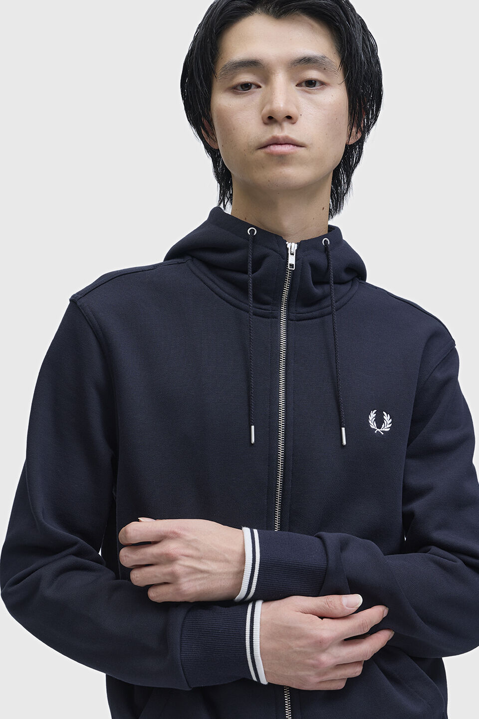 FRED PERRY 「Hooded Zip Through Sweatshirt／フードジップアップパーカー」|スウェット・ジャージ|NAVY