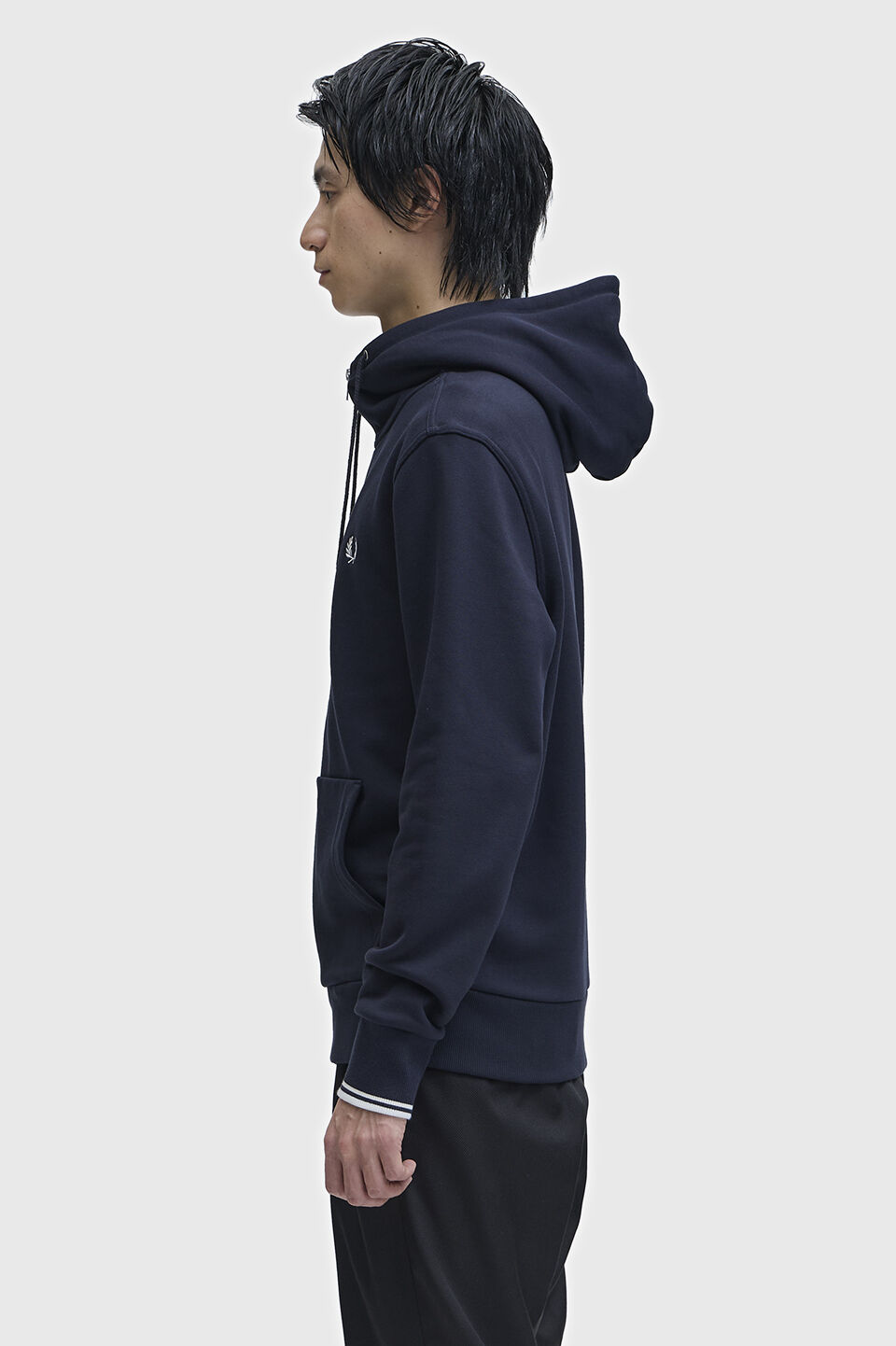 FRED PERRY 「Hooded Zip Through Sweatshirt／フードジップアップパーカー」|スウェット・ジャージ|