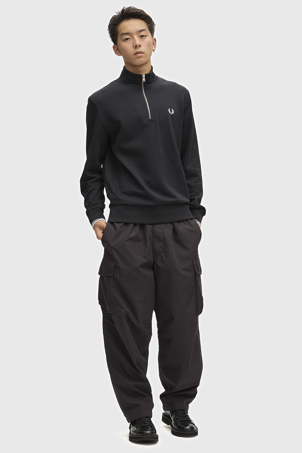 FRED PERRY 「FRED PERRY／Half Zip Sweatshirt／フレッドペリーハーフジップスウェットシャツ」|スウェット・ジャージ|