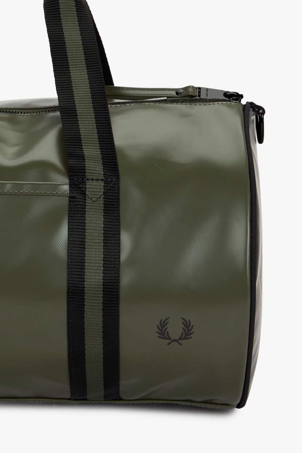 FRED PERRY 「Classic Barrel Bag／クラシックバレルバッグ」|ボストンバッグ|