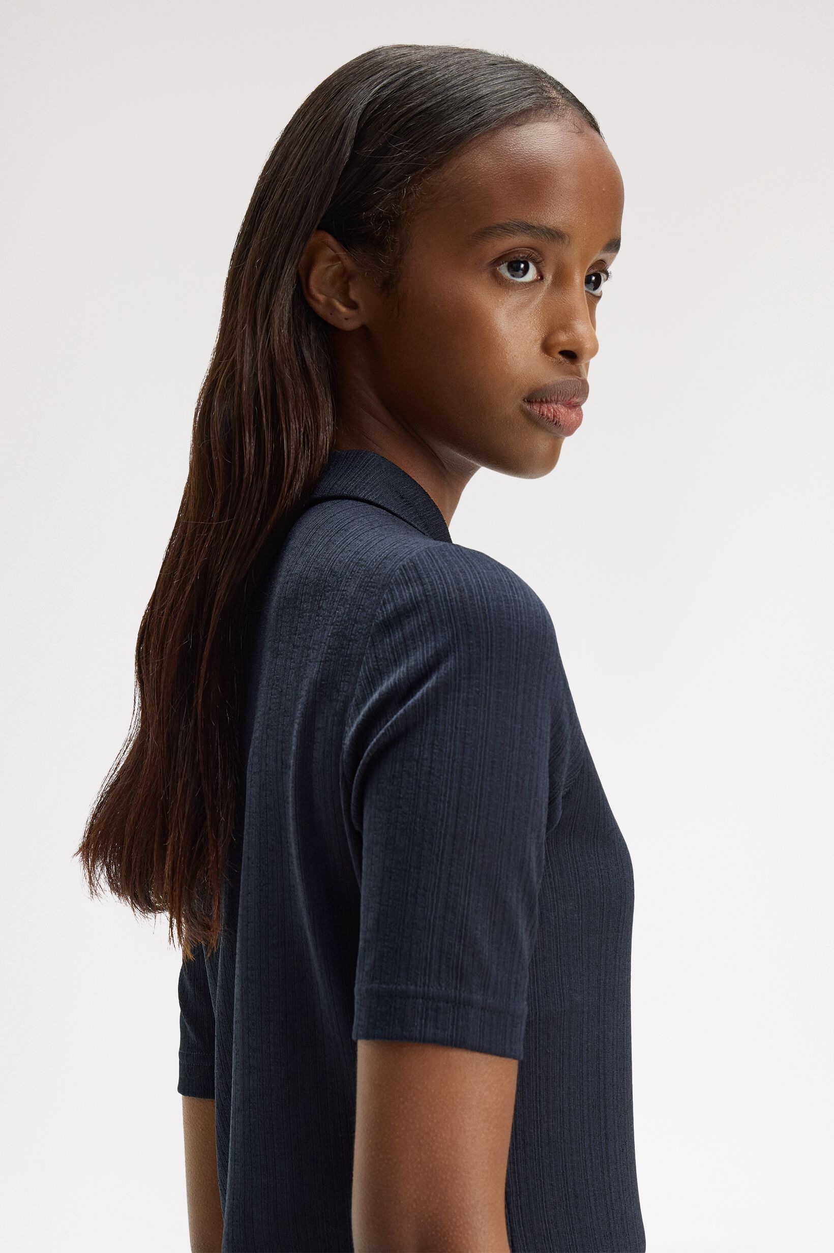 FRED PERRY 「Button Through Sheer Rib Polo Shirt／ボタンスルーシアーリブポロシャツ」|ポロシャツ|