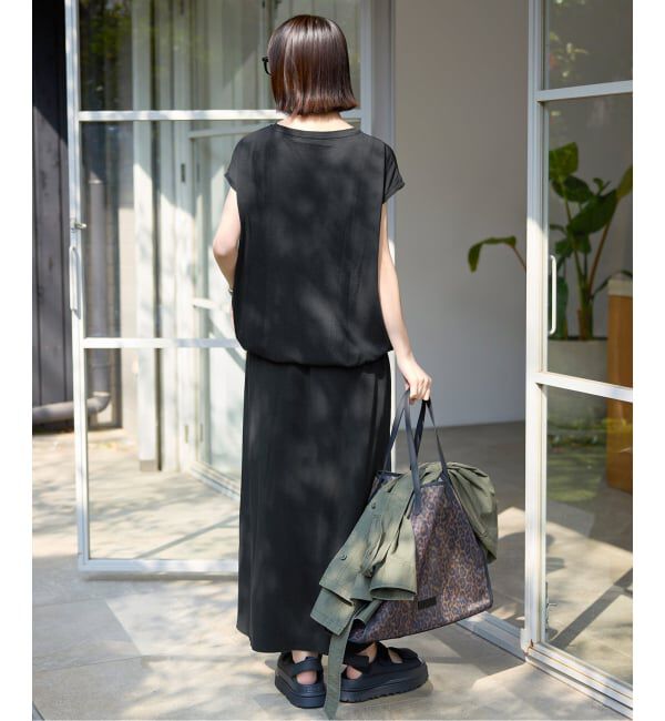 SLOBE IENA「《2枚セット/追加》ニュアンスカットソー&times;ナロースカートセットアップ」|Tシャツ・カットソー|