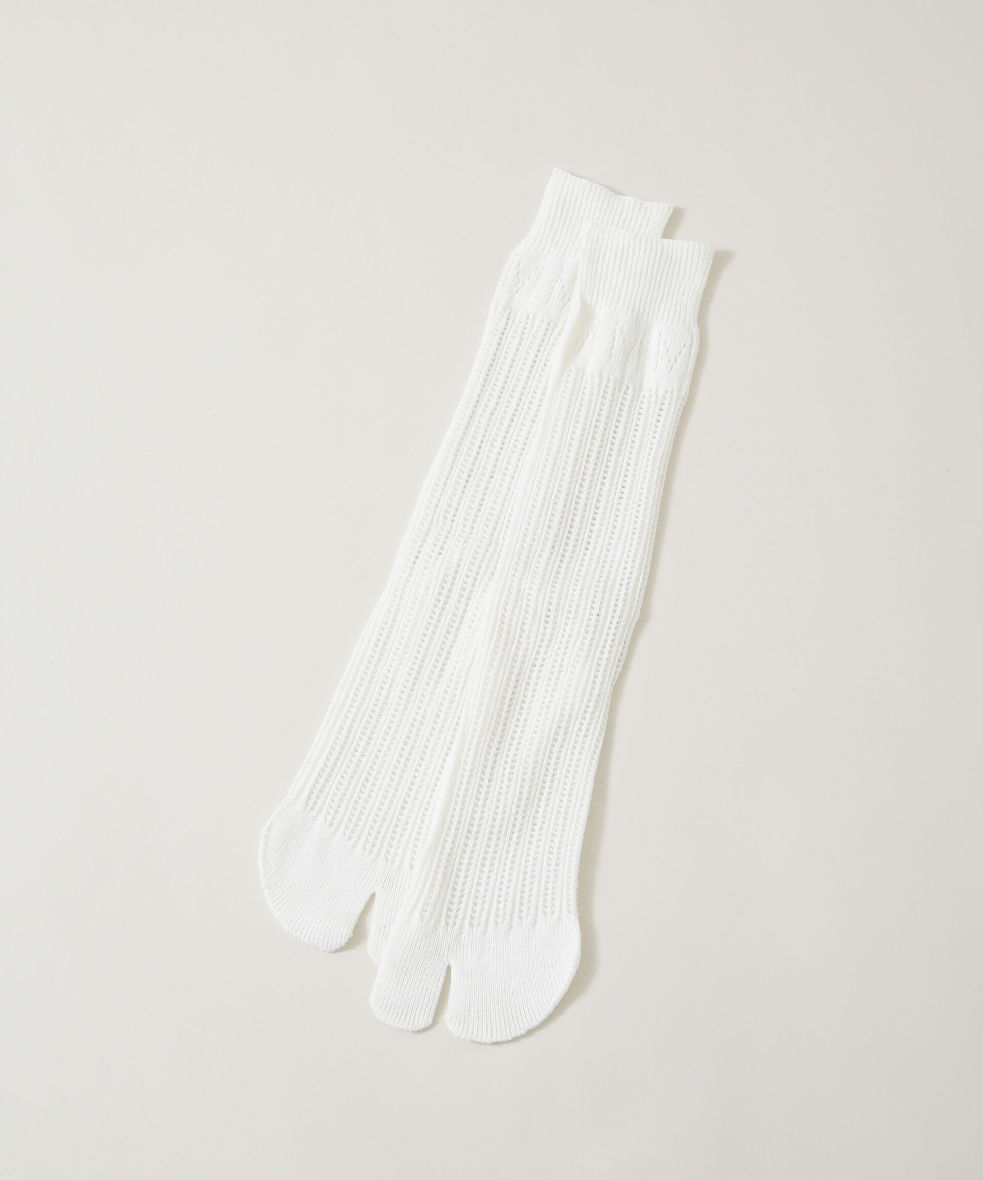  「MARCOMONDE/wholegarment race tabi socks」|ソックス|ホワイト