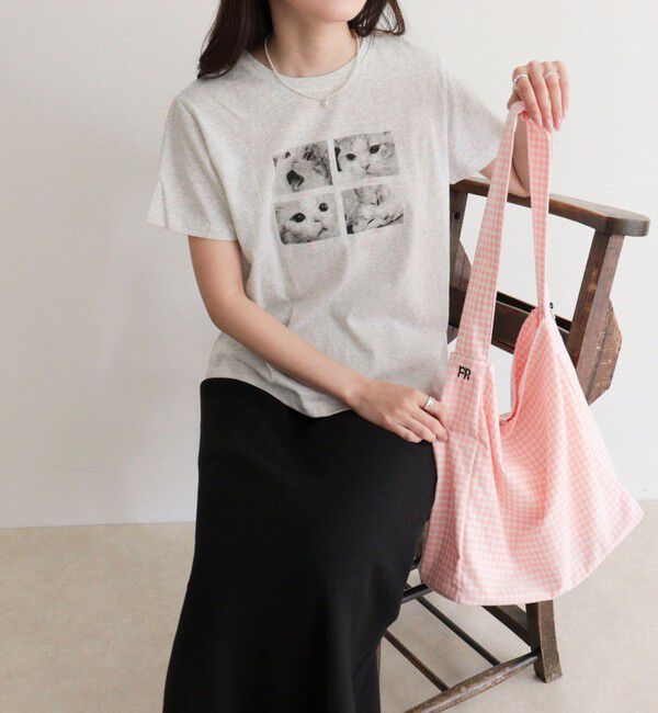 fredy emue「刺しゅう入りCAT PHOTO Tシャツ」|Tシャツ・カットソー|