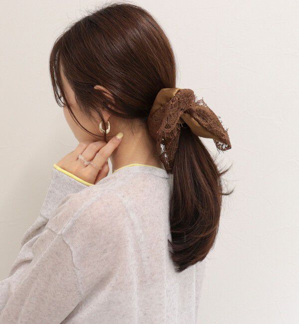 fredy emue「レースサテンシュシュ」|ヘアゴム・シュシュ|