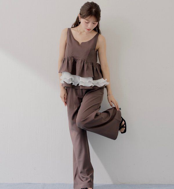  「【SALON  by Chico】裾プリーツレイヤードスーツペプラムトップス」|シャツ・ブラウス|