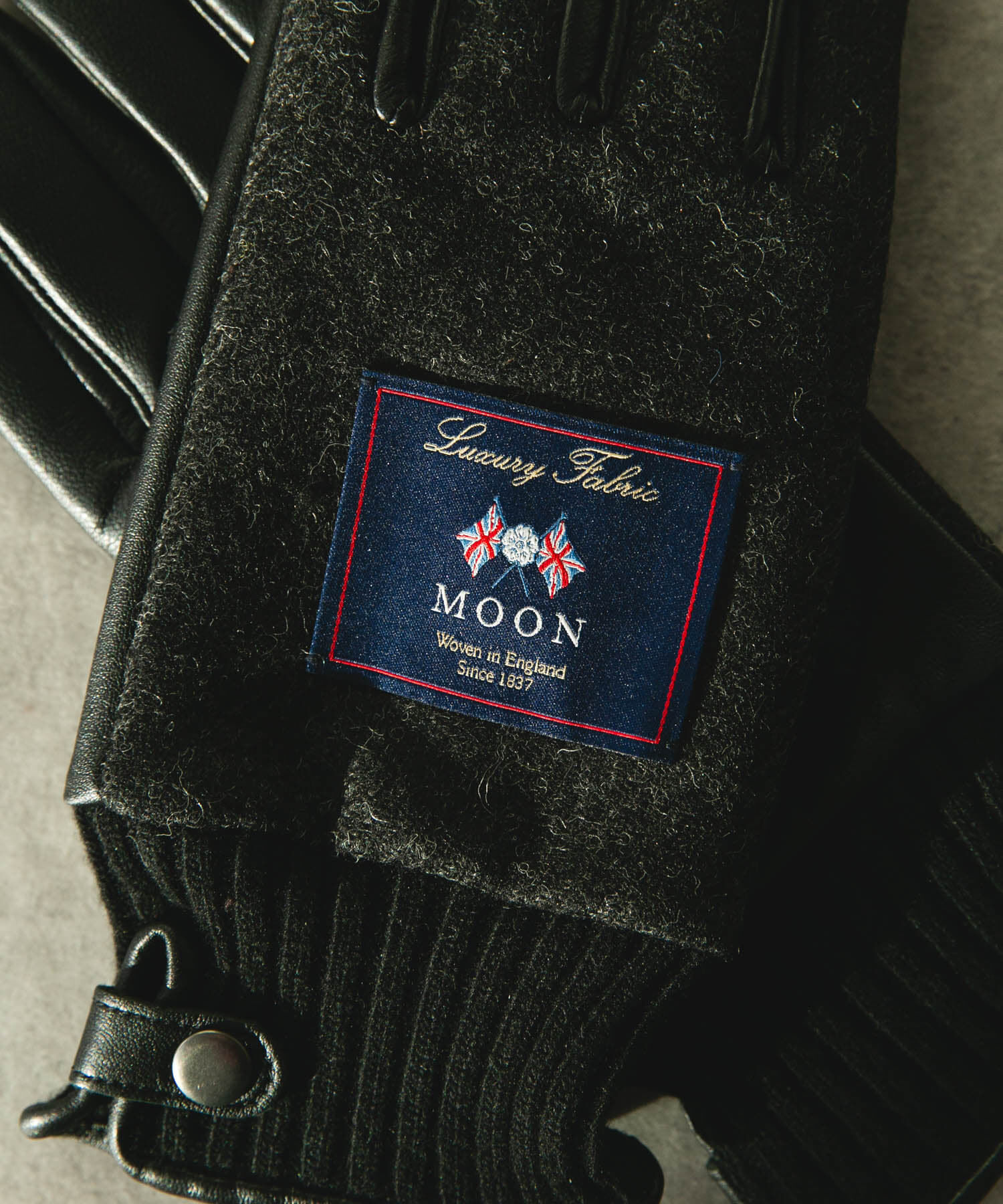 URBAN RESEARCH DOORS「MOONツイードレザーグローブ」|手袋|