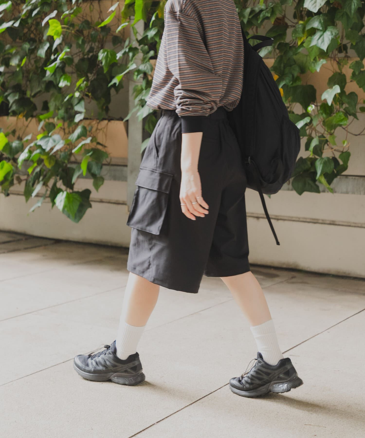 URBAN RESEARCH DOORS「『スタッフ企画』ハーフカーゴパンツ」|その他|ブラック