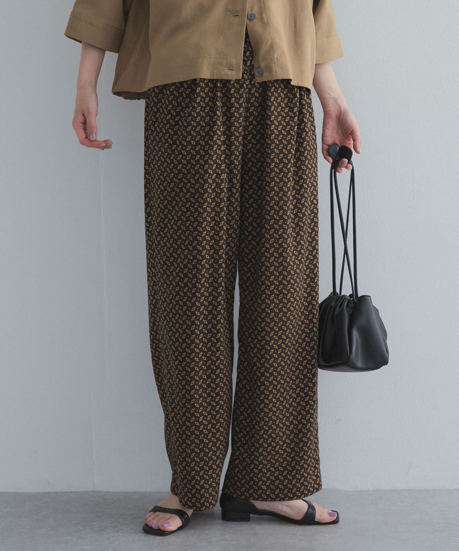 URBAN RESEARCH DOORS「プリントストレートイージーパンツ」|その他|