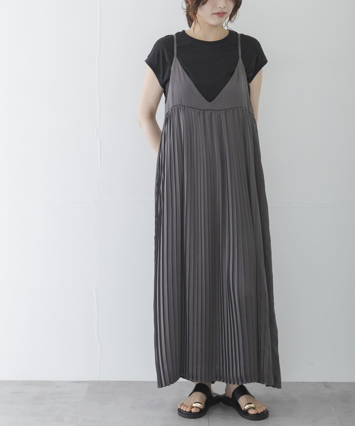 Sonny Label 「『WEB限定』Tシャツ&times;プリーツキャミワンピース SET」|ワンピース|