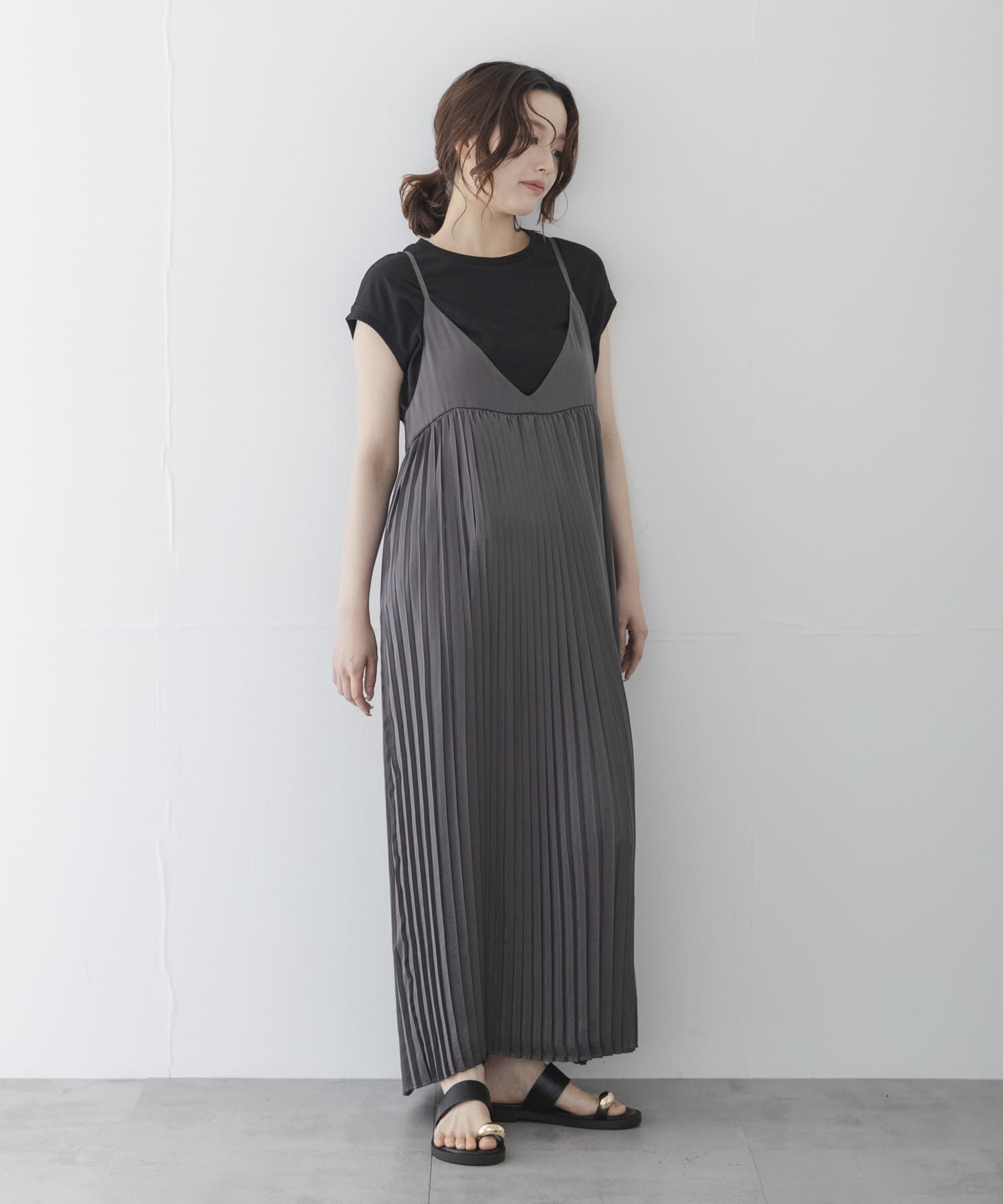 Sonny Label 「『WEB限定』Tシャツ&times;プリーツキャミワンピース SET」|ワンピース|