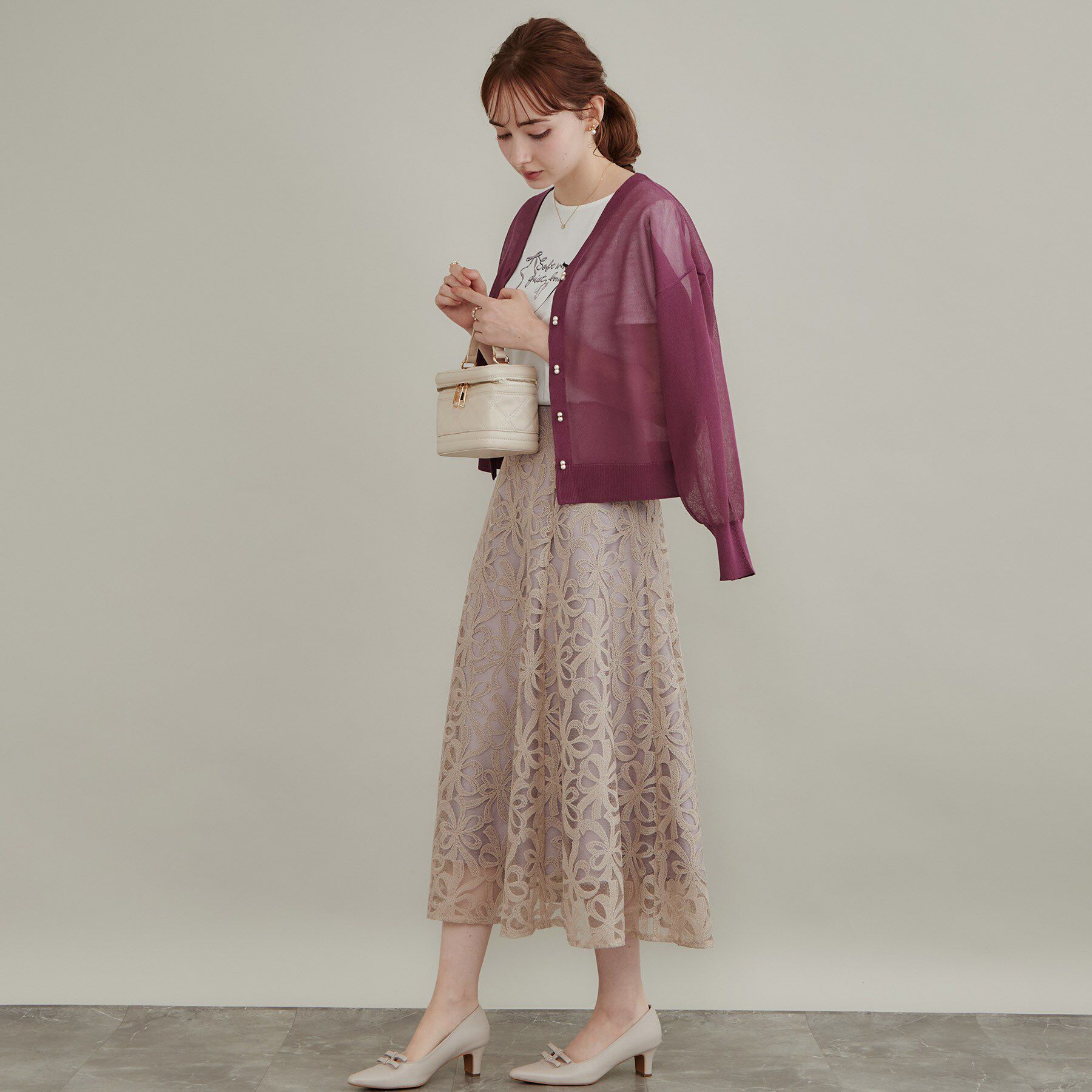 Couture broach「【上品な透け感】ダブルパール調釦 愛されシアーカーディガン」|カーディガン|