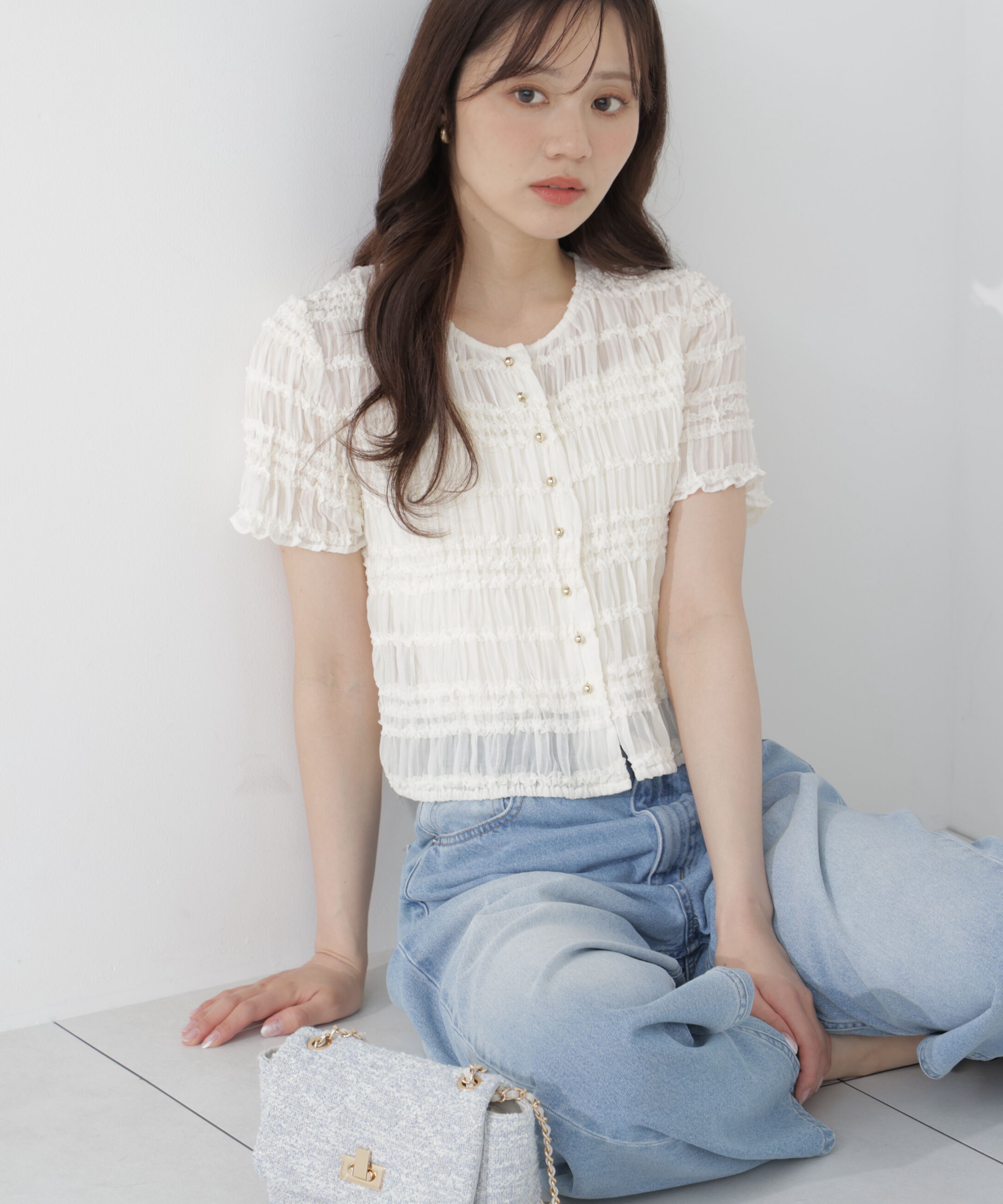 PROPORTION BODY DRESSING「＜a/mie＞フリルシャーリングブラウス」|シャツ・ブラウス|エクリュ1