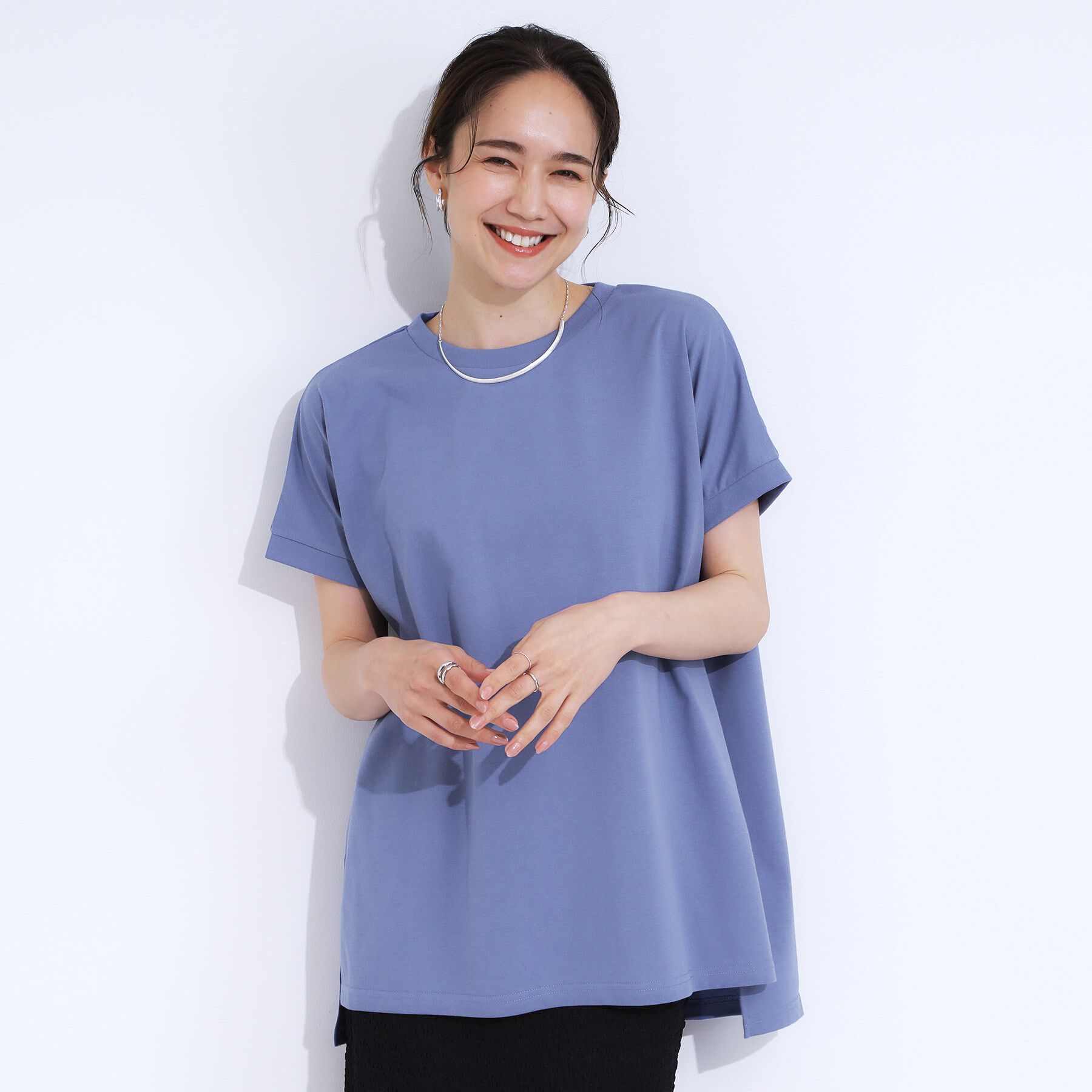 SHOO･LA･RUE「【洗える/S-LL/ひんやり/UV】汗をかいても気になりにくい スリットトップス」|Tシャツ・カットソー|