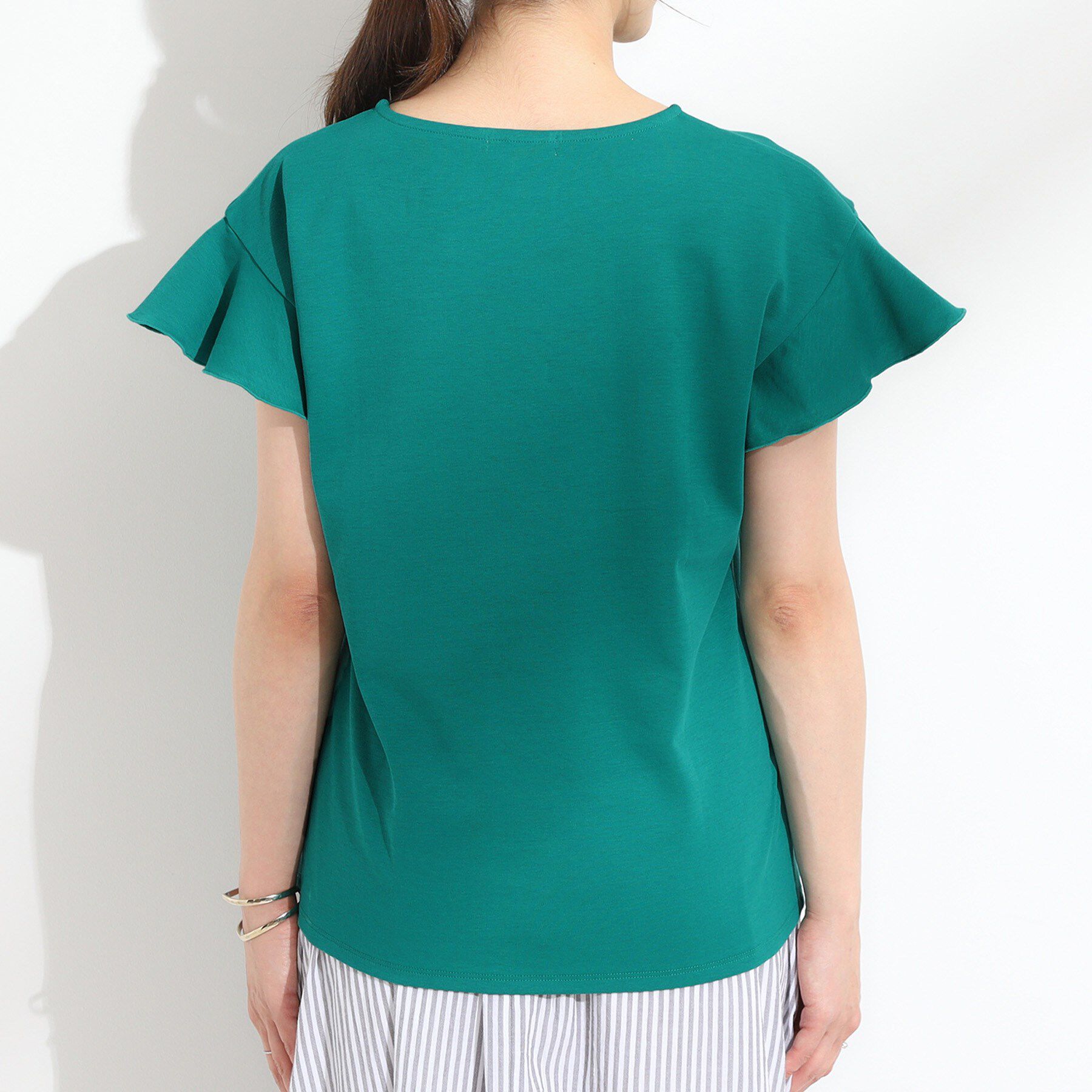SHOO･LA･RUE「【汗ジミ防止/ひんやり/UV】フリルスリーブTシャツ」|Tシャツ・カットソー|
