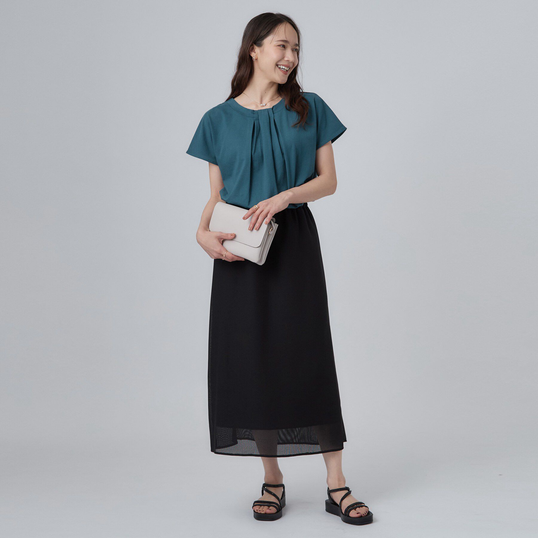 SHOO･LA･RUE「【ひんやり/前後2WAY/S-LL】楽に着られて好印象 やわらかトップス」|Tシャツ・カットソー|