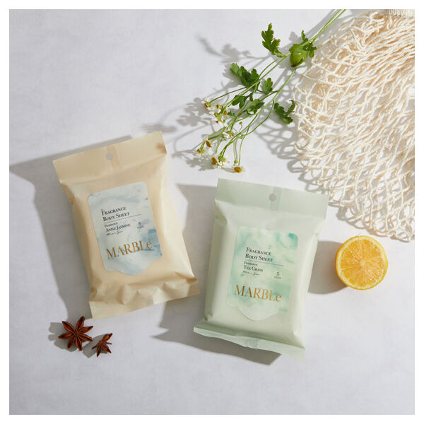  「SWATi FRAGRANCE BODY SHEET 限定品/TEA GRASS (130mL/15枚入)」|ボディ保湿|
