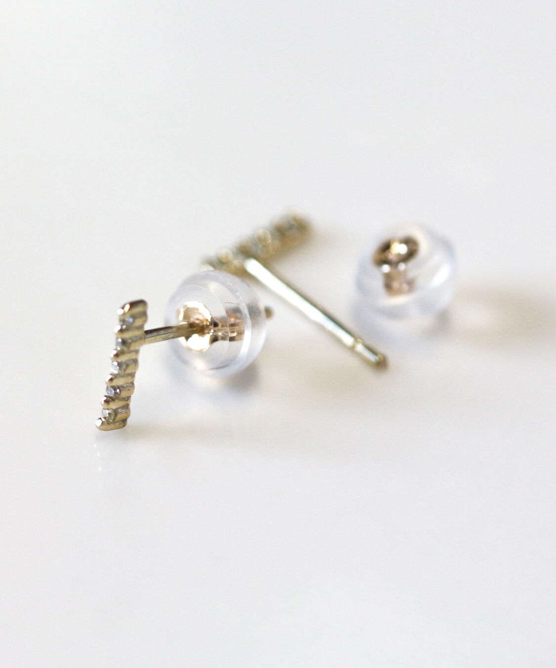  「ダイヤモンド ライン ピアス | K10YG〈世界最小〉」|ピアス|