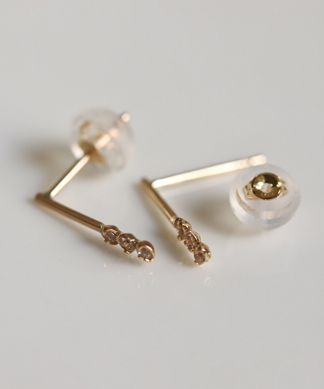  「ダイヤモンド ライン ピアス | K10YG」|ピアス|