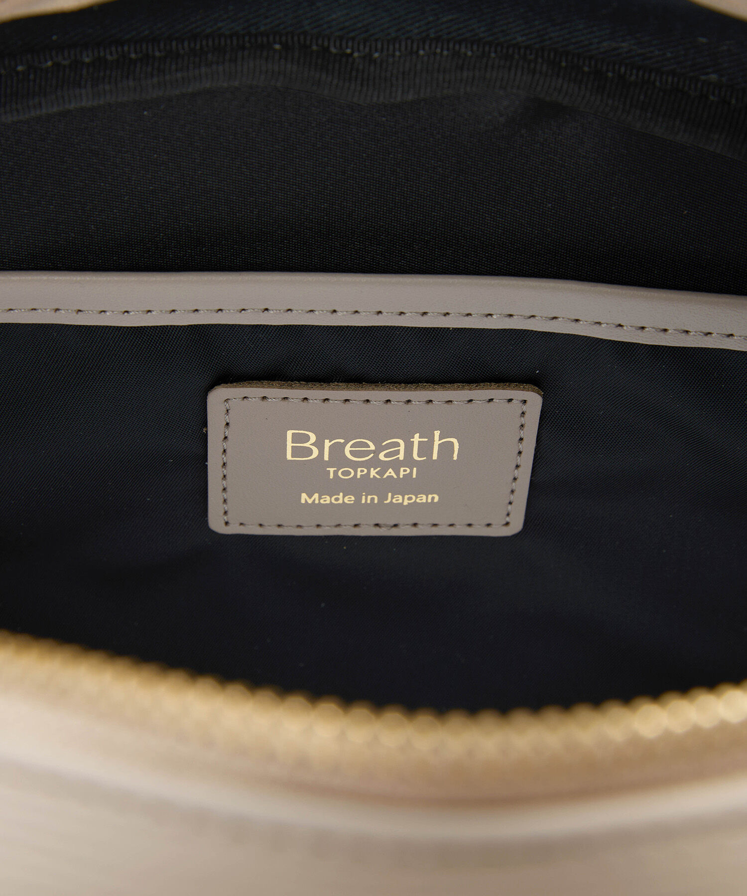 TOPKAPI BREATH「【Breath TOPKAPI】RIPPLE リプル ワイド ボストンバッグ チャーム付き」|ボストンバッグ|
