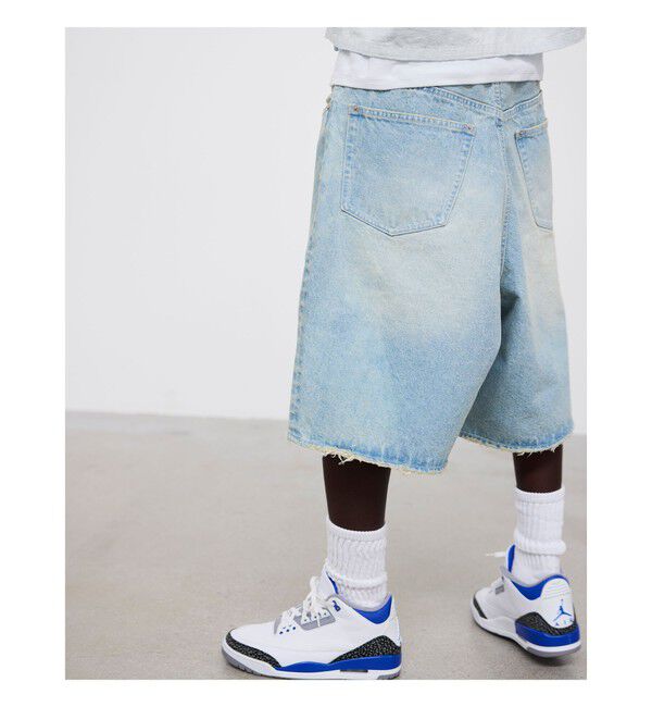 BEAMS「ダメージ デニムショートパンツ【ワイドストレートフィット】」|その他|ICE_WASH